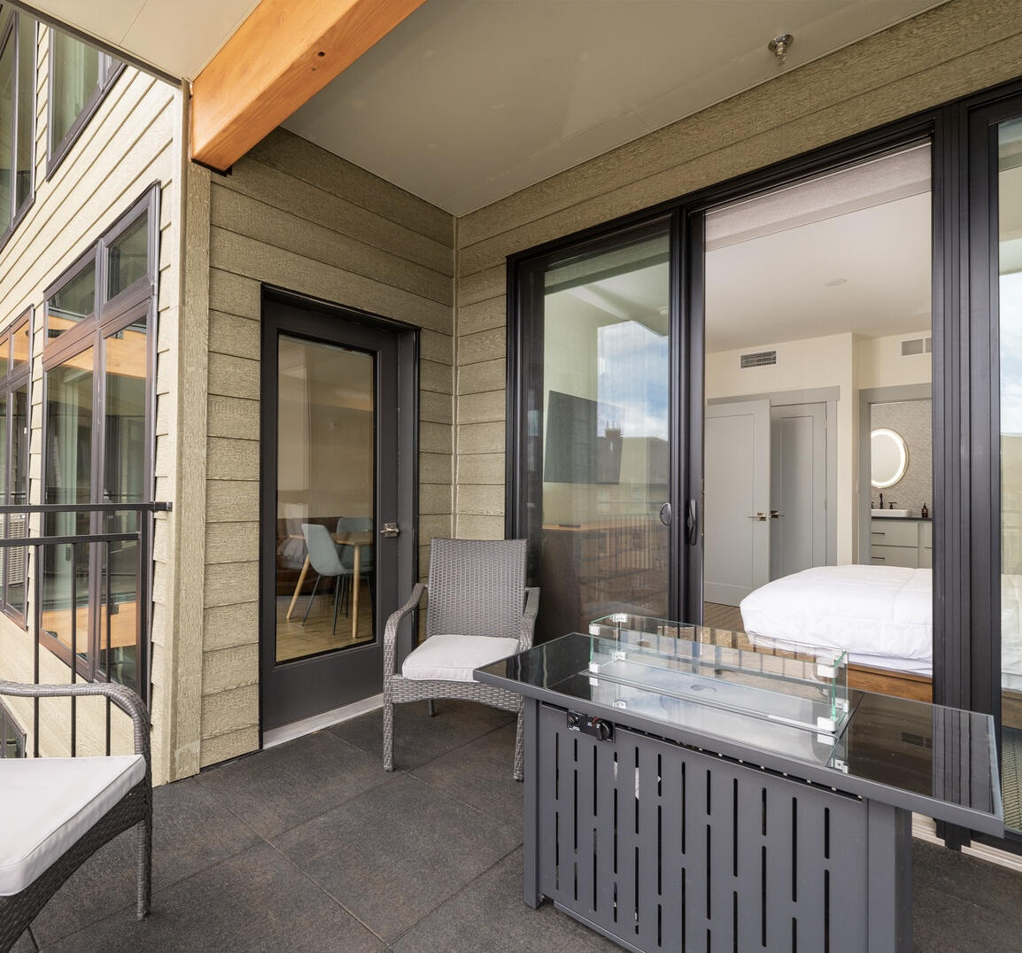 Private Balcony & Fire Pit